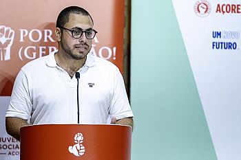 Russell Sousa reconduzido na liderança da Juventude Socialista dos Açores