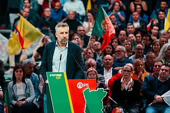 É o PS quem garante sempre estabilidade a Portugal