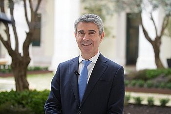 José Luís Carneiro afirma compromisso com Agenda do Trabalho Digno e valorização dos salários