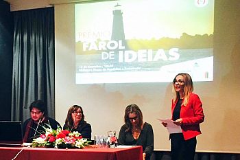 Mulheres socialistas da FAUL premeiam políticas de igualdade
