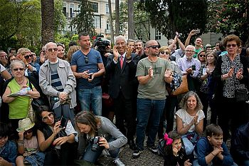 Democracia de portas abertas todos os dias