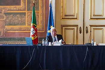 Governo debate esta sexta-feira medidas de apoio social e económico às famílias