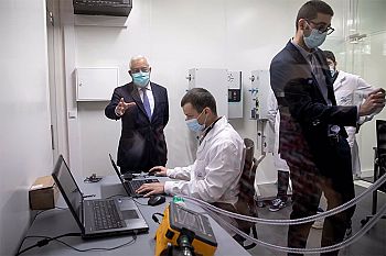 Excelência e inovação devem guiar o reforço das capacidades nacionais de produção